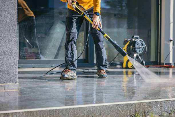 Best Oil and Grease Removal from Surfaces in Clintonville, WI